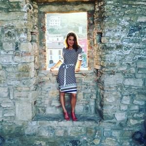 Meet your Posher, Emma